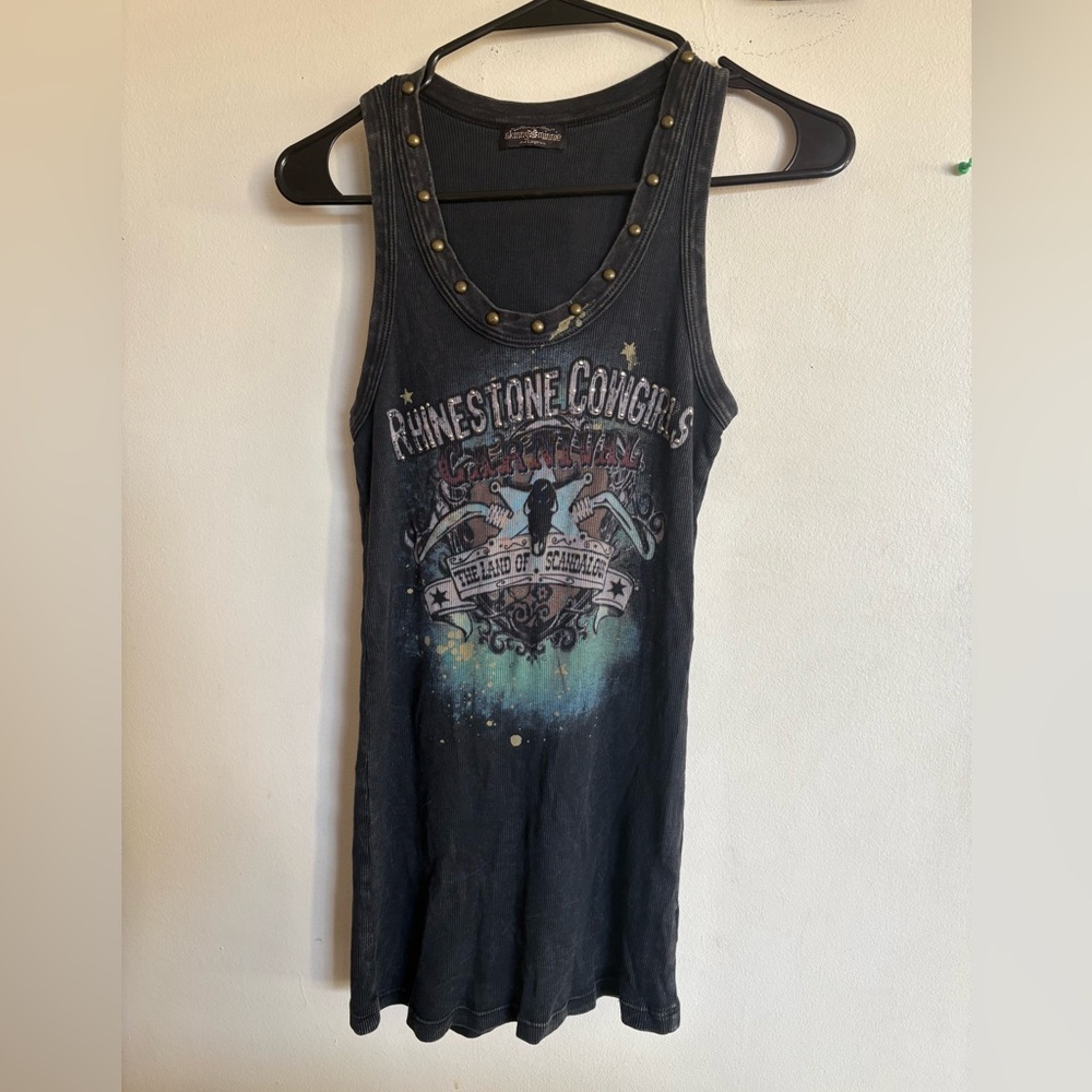 Y2K RARE Graphic Tank with Studs - Picture 3 of 7